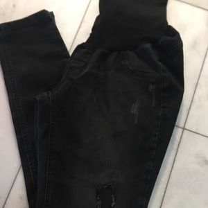 Jessica Simpson Maternity jeans
